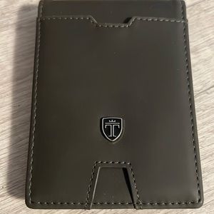 TRAVANDO Men’s Money-clip Bifold Wallet